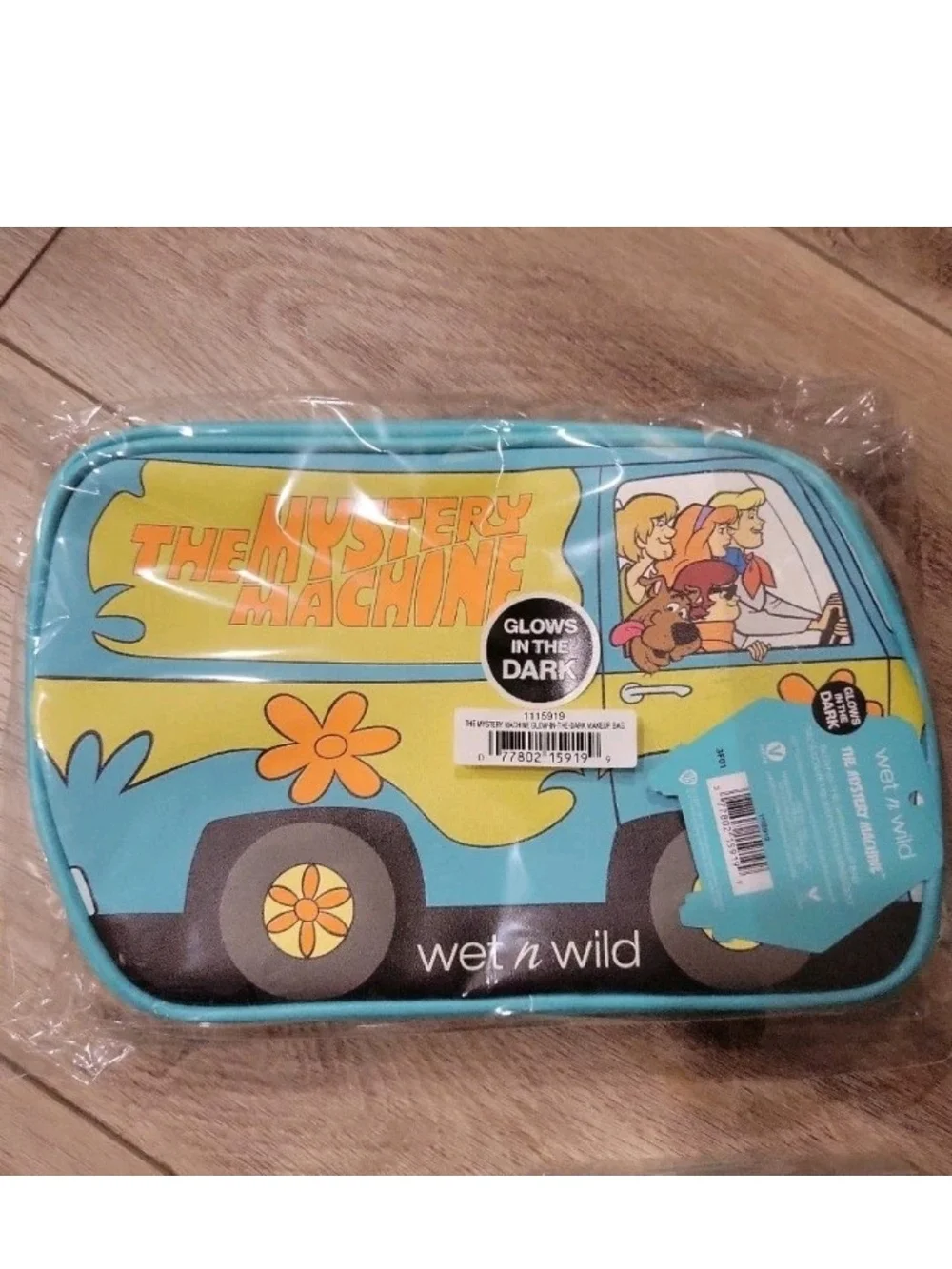 NWT wet n wild Scooby Doo makeup bag and tools